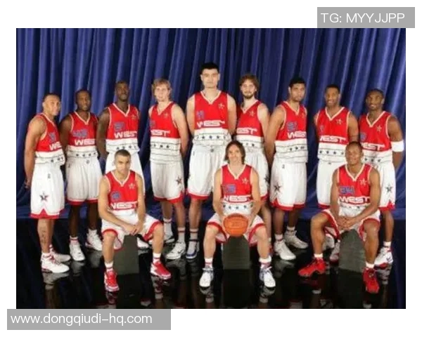 姚明追梦之路：从篮球场到人生舞台的奋斗与坚持