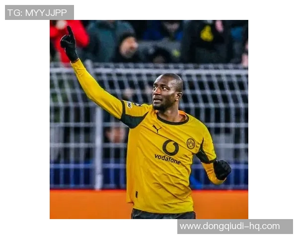 欧冠激战那不勒斯6比2狂胜多特蒙德帽子戏法引爆全场转会传闻不断