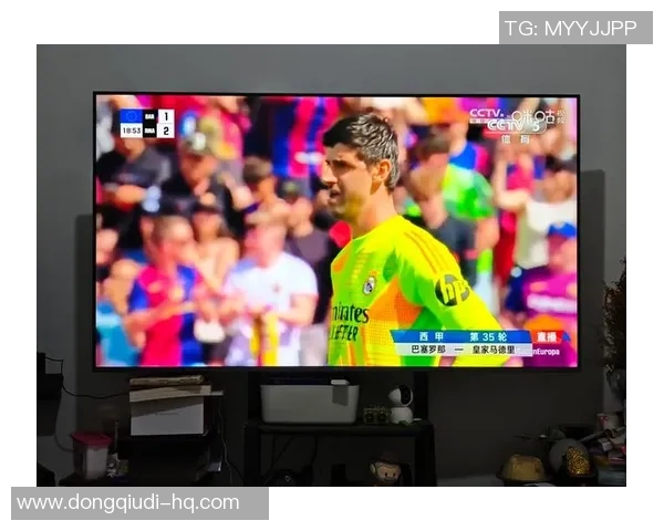 西甲经典对决巴萨3-0击败皇马点球争议引发全场热议 西甲经典对决巴萨3-0击败皇马点球争议引发全场热议